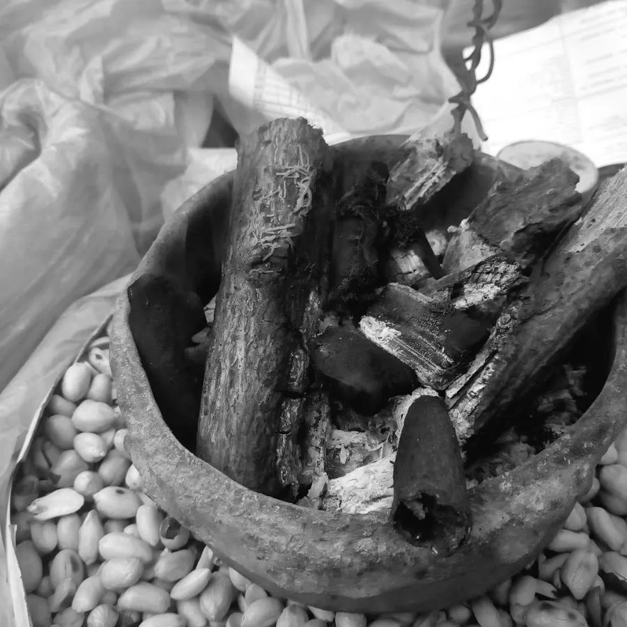 Aromatic smoke and the peanuts captured in monochrome photographic journey