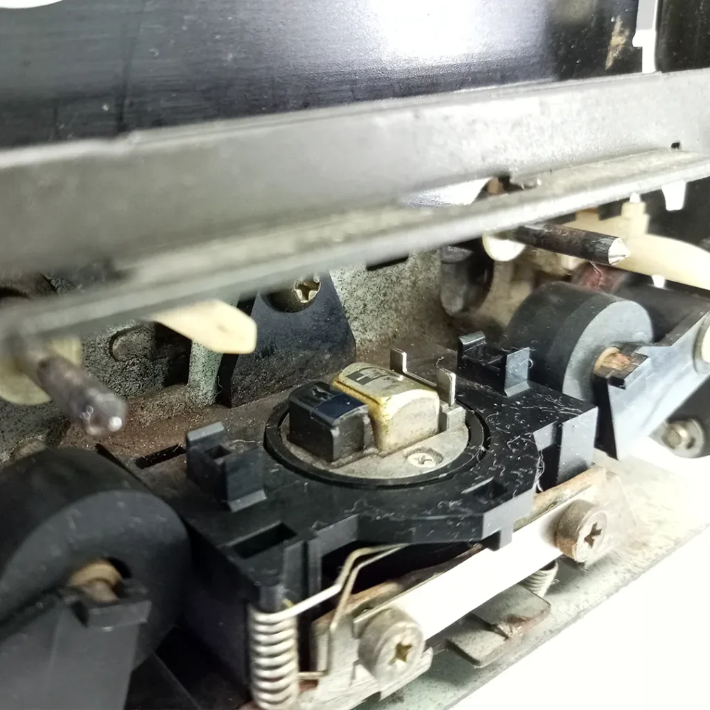 Cassette Deck B, closeup of playback and record head
