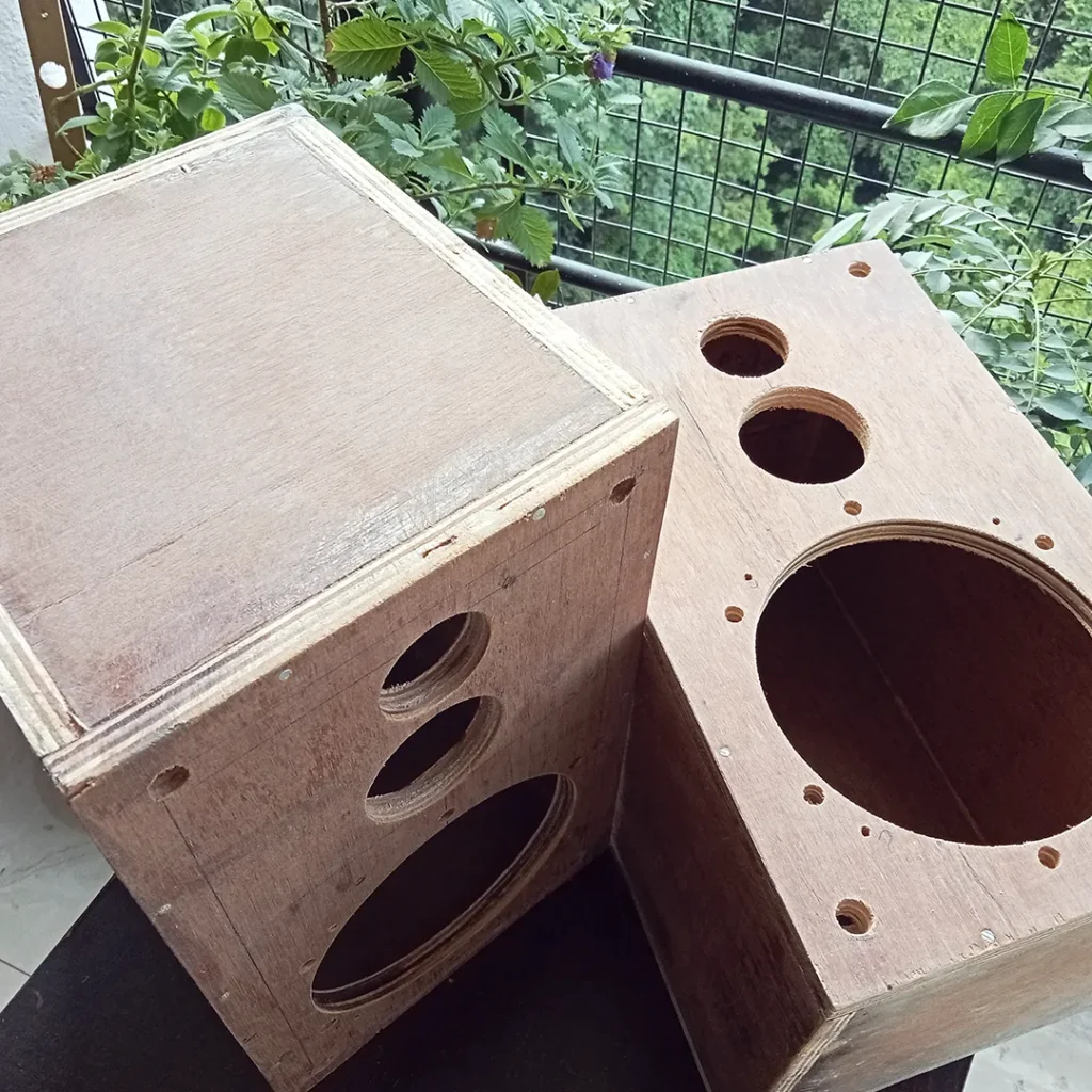 Wooden R&L channel speaker enclosure